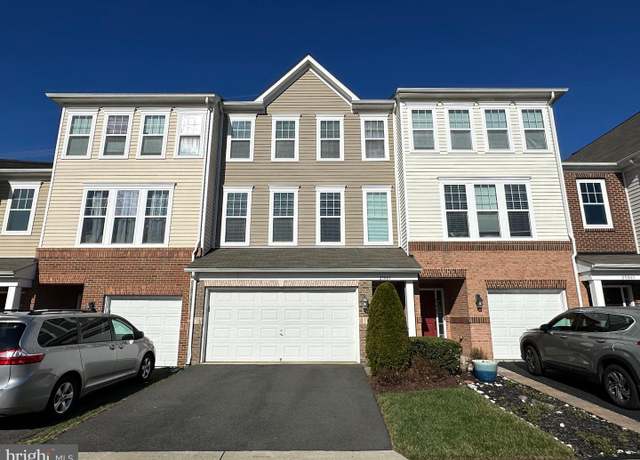 Property at 25065 Green Mountain Ter, Aldie, VA 20105, 3 beds, 3.5 baths