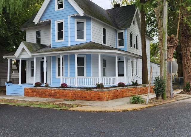 Property at 322 N Pine St, Seaford, DE 19973, 3 beds, 2.5 baths