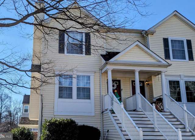 Property at 1466 Flatwood Ct, Crofton, MD 21114, 2 beds, 2.5 baths