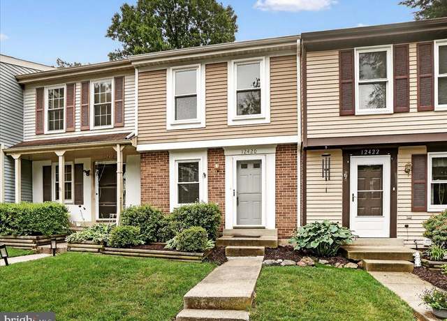 Property at 12420 Valleyside Way, Germantown, MD 20874, 2 beds, 1.5 baths