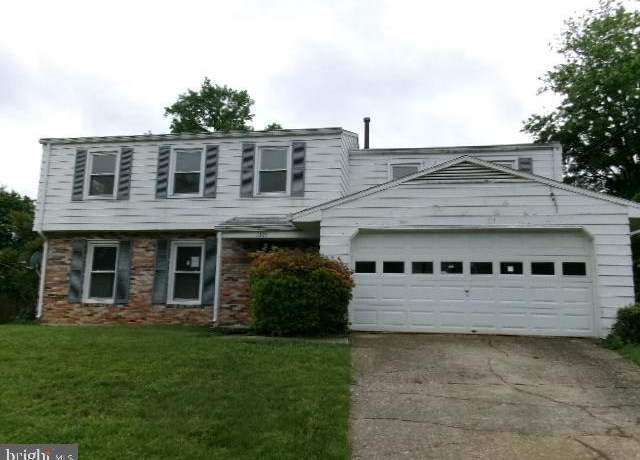 Property at 5309 Woodland Blvd, Oxon Hill, MD 20745, 4 beds, 2.5 baths