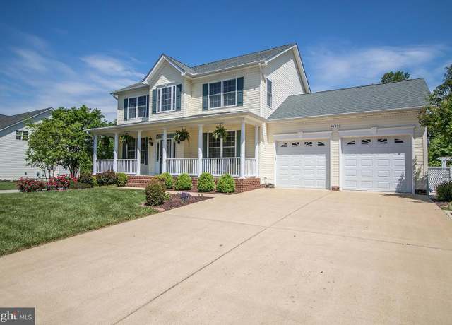 Property at 44090 E Leola Ct, Hollywood, MD 20636, 4 beds, 3.5 baths