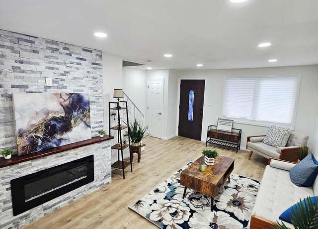 Property at 1421 Carl Miller Blvd, Camden, NJ 08104, 3 beds, 1 bath