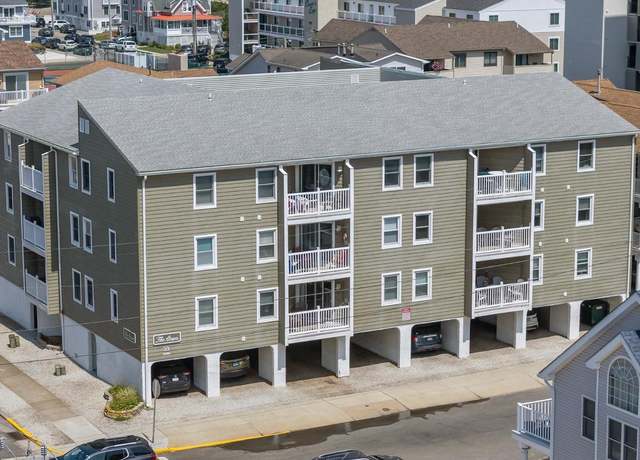 Property at 33 36th St Unit 2B, Sea Isle City, NJ 08243, 3 beds, 1.5 baths
