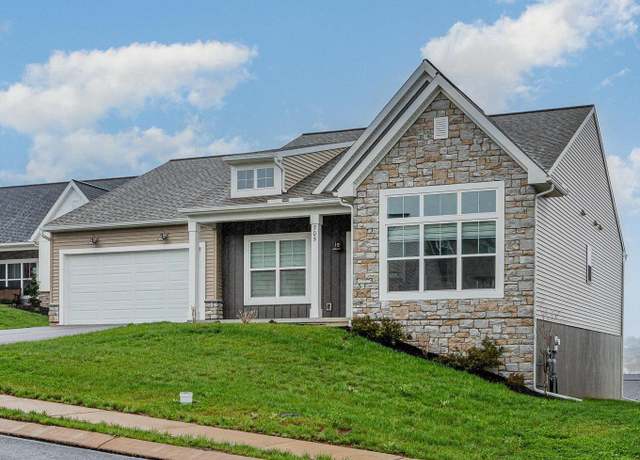 Property at 705 Summers Ct, Mechanicsburg, PA 17055, 2 beds, 2 baths