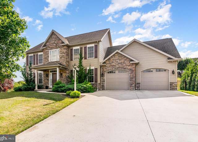 Property at 110 Balfour Dr, Mechanicsburg, PA 17050, 4 beds, 3.5 baths