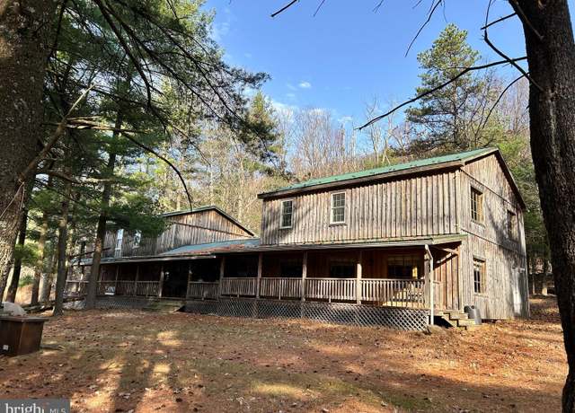 Property at 385 Elk Creek Rd, Aaronsburg, PA 16820, 7 beds, 1 bath