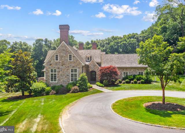 Property at 356 Fairview Rd, Coatesville, PA 19320, 4 beds, 4.5 baths
