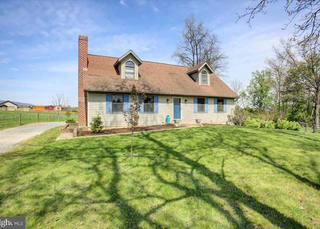 Property at 2689 Apple Way, Chambersburg, PA 17202, 4 beds, 2.5 baths