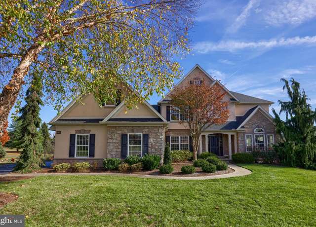 Property at 105 Garrity Rd, Millersville, PA 17551, 4 beds, 4.5 baths