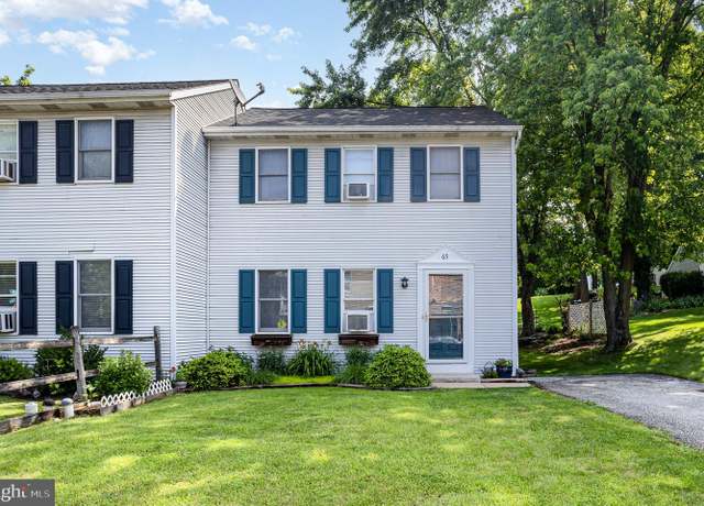 Property at 65 Old Market St, Mount Joy, PA 17552, 3 beds, 2.5 baths
