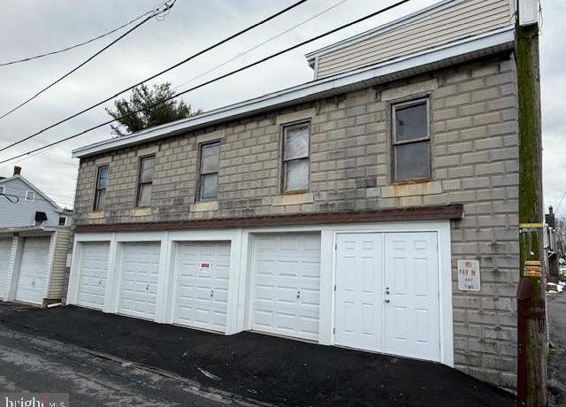 Property at 228 Federal St, Lebanon, PA 17042