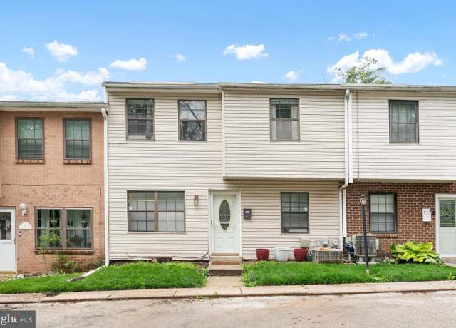 Property at 25 Sawmill Run #25, Norristown, PA 19401, 2 beds, 1.5 baths