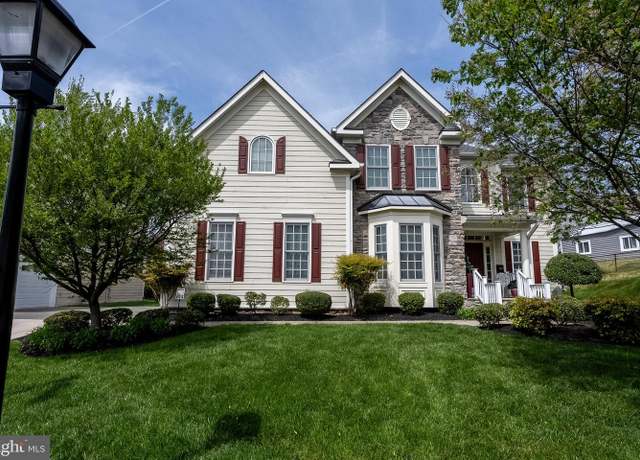 Property at 3716 Taft Ave, Alexandria, VA 22304, 4 beds, 4.5 baths