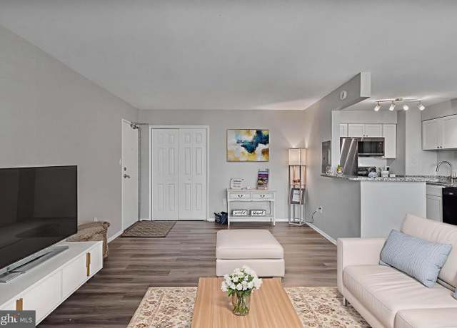 Property at 16 S Van Dorn St #406, Alexandria, VA 22304, 2 beds, 1.5 baths