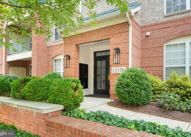 Property at 12170 Abington Hall Pl #201, Reston, VA 20190, 2 beds, 2 baths