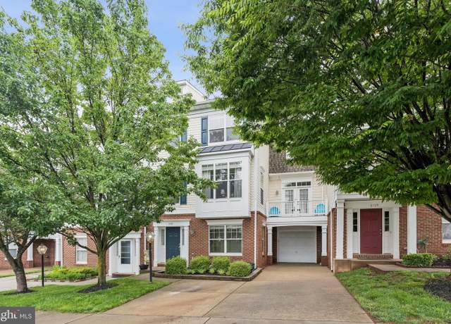 Property at 8107 Cello Way, Manassas, VA 20111, 4 beds, 3 baths