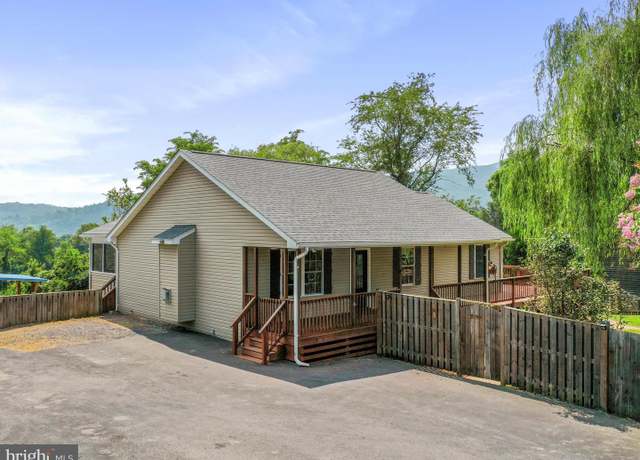 Property at 211 Apple Orchard Dr, Linden, VA 22642, 3 beds, 3 baths