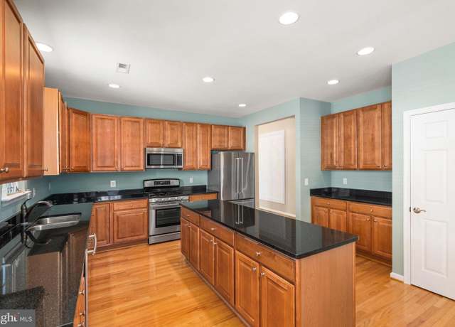 Property at 38844 Sandpiper Cir, Frankford, DE 19945, 3 beds, 2.5 baths