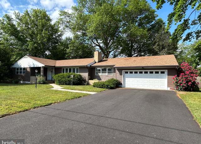 Property at 104 Cherry St, Milford, DE 19963, 3 beds, 2 baths