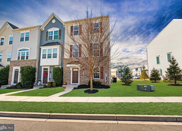 Property at 6425 Ballenger Run Blvd, Frederick, MD 21703, 3 beds, 3 baths