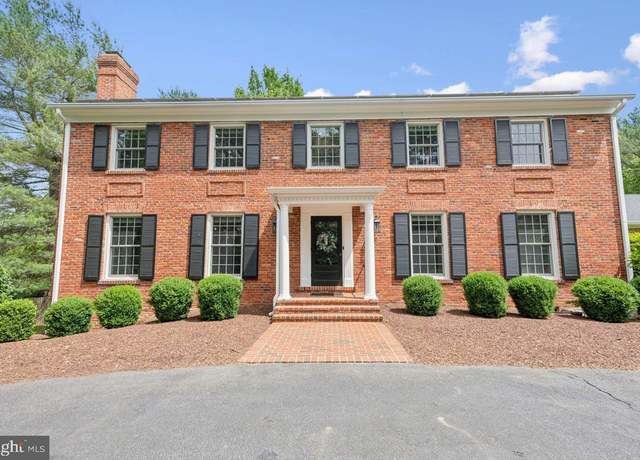 Property at 11013 Homeplace Ln, Potomac, MD 20854, 5 beds, 4.5 baths
