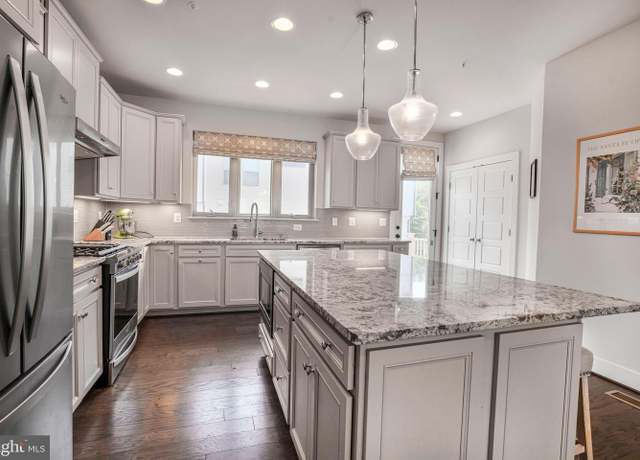 Property at 5140 Longstone Way, North Bethesda, MD 20852, 3 beds, 3 baths