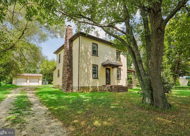 Property at 384 Wheat Rd, Vineland, NJ 08360, 4 beds, 1.5 baths