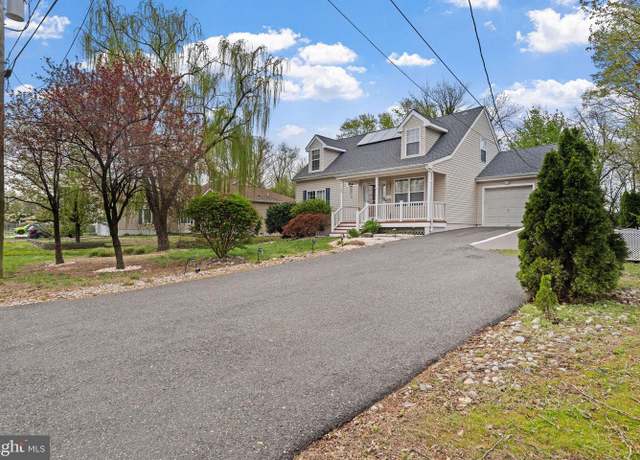 Property at 168 Fairfax Dr, Cinnaminson, NJ 08077, 4 beds, 2 baths