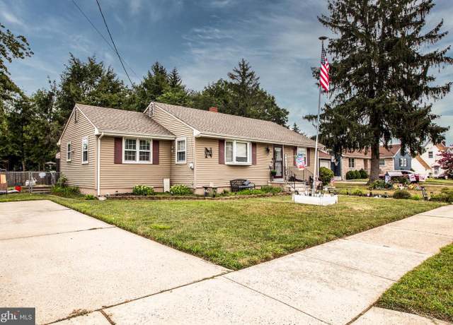 Property at 420 Miller Ave, Hamilton, NJ 08610, 3 beds, 1 bath