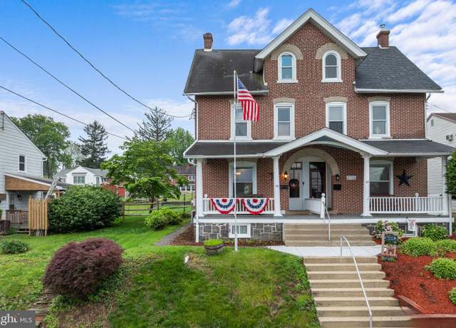 Property at 56 E Fairview Ave, Sellersville, PA 18960, 3 beds, 1.5 baths