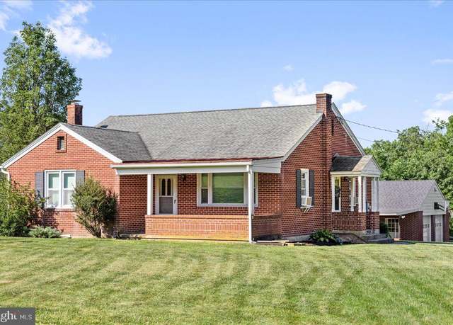 Property at 1848 Hoffmansville Rd, Frederick, PA 19435, 2 beds, 1 bath