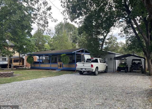 Property at Block 8 Lot 32 & 33 Ice Cream St, Falling Waters, WV 25419