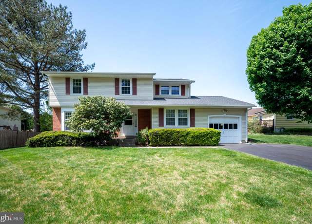 Property at 11 Whitekirk Dr, Wilmington, DE 19808, 4 beds, 2.5 baths