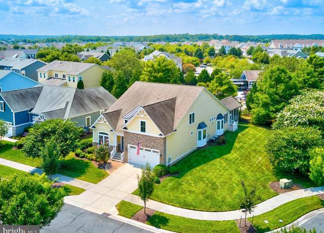 Property at 38960 Aster Way, Selbyville, DE 19975, 4 beds, 3 baths