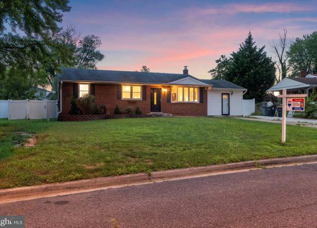 Property at 9408 Gwynndale Dr, Clinton, MD 20735, 4 beds, 3 baths