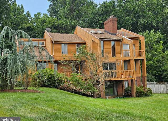 Property at 500 River Bend Rd, Fort Washington, MD 20744, 4 beds, 4.5 baths
