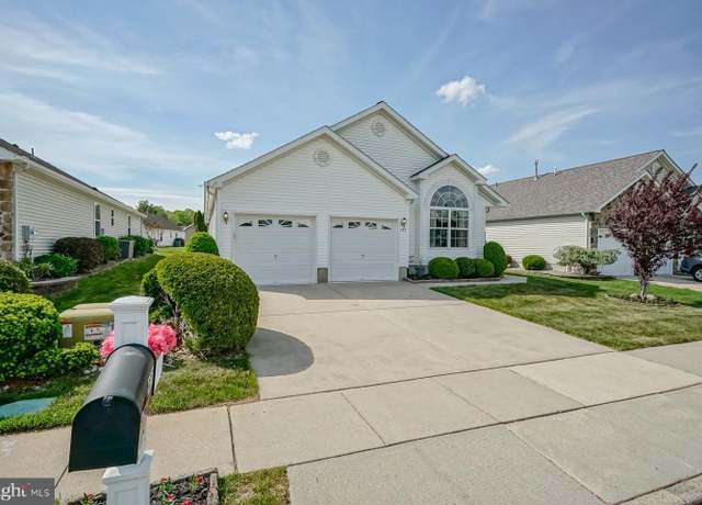 Property at 527 Riviera Dr, Williamstown, NJ 08094, 2 beds, 2 baths