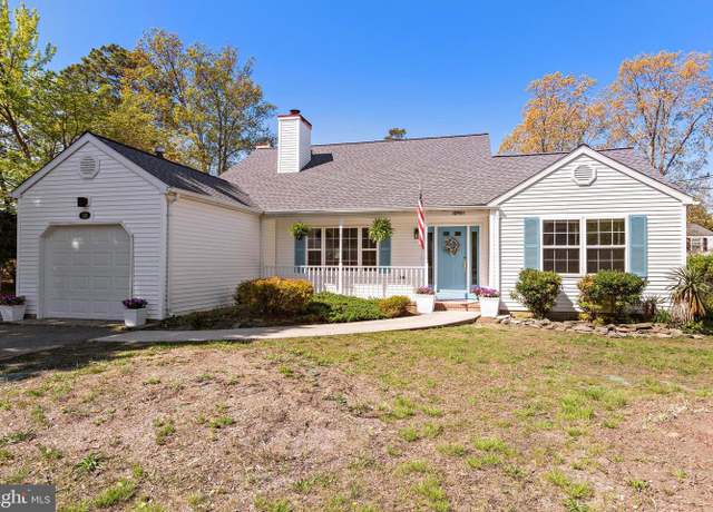 Property at 316 Nautilus Dr, Manahawkin, NJ 08050, 3 beds, 2.5 baths