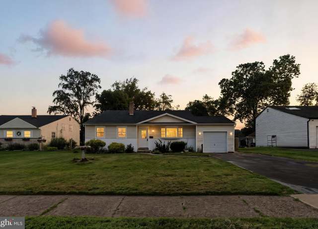 Property at 262 Barbara Ln, Warminster, PA 18974, 3 beds, 1.5 baths