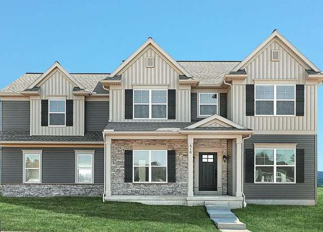 Property at 610 Estate Dr, Mechanicsburg, PA 17055, 4 beds, 2.5 baths