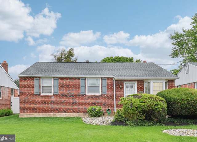 Property at 1005 Lansing St, Philadelphia, PA 19111, 3 beds, 2 baths