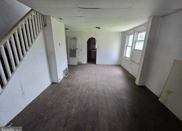 Property at 2534 Bonaffon St, Philadelphia, PA 19142, 3 beds, 1 bath