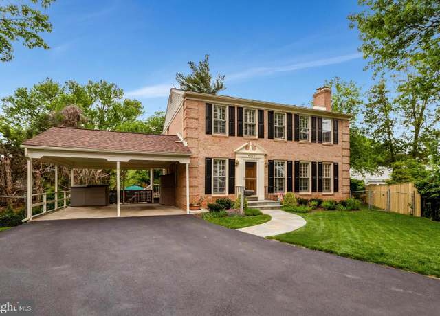 Property at 6323 22nd Rd N, Arlington, VA 22205, 4 beds, 3.5 baths