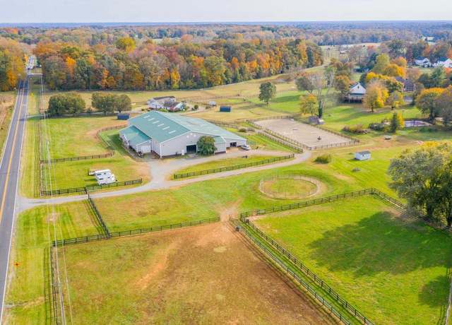 Property at 7453 Opal Rd, Warrenton, VA 20186, 4 beds, 3 baths