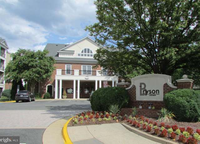 Property at 12945 Centre Park Cir #403, Herndon, VA 20171, 1 bed, 1 bath