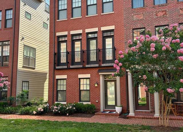 Property at 415 Bicksler Sq SE, Leesburg, VA 20175, 4 beds, 4.5 baths