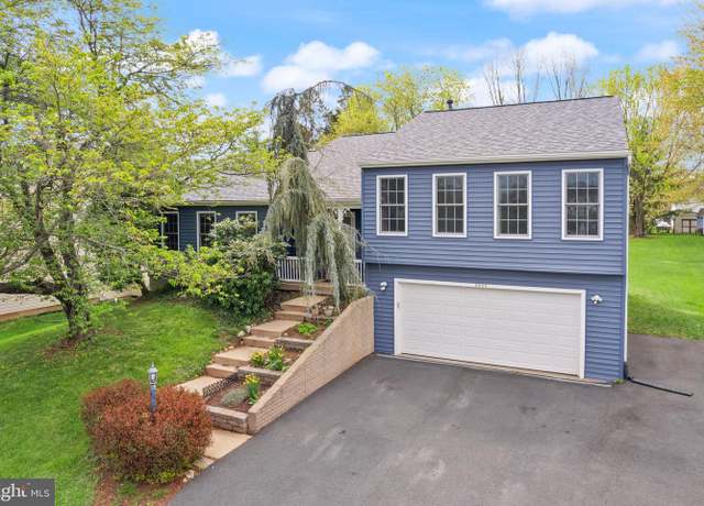 Property at 9509 Country Roads Ln, Manassas, VA 20112, 4 beds, 3 baths