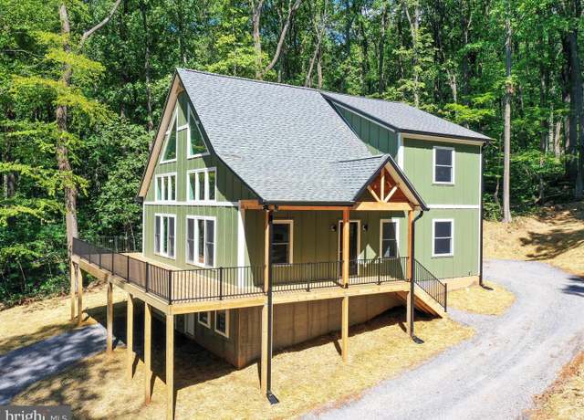 Property at 356 Chipmunk Trail Ln, Linden, VA 22642, 3 beds, 2.5 baths