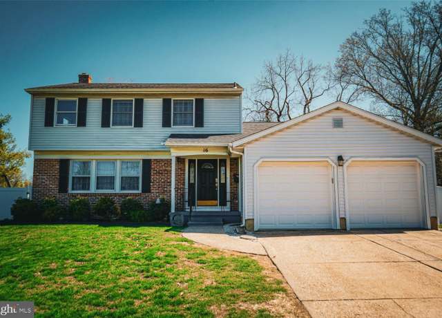 Property at 16 Charter Oak Ln, Marlton, NJ 08053, 4 beds, 2.5 baths